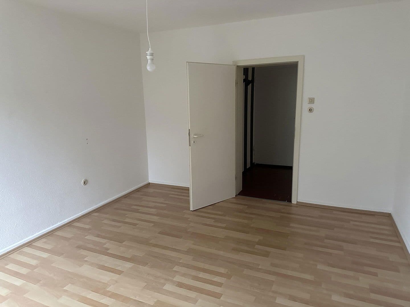 Pronájem bytu 2+1 80 m², Hamburger Straße 63, Dortmund, Severní Porýní-Vestfálsko Pronájem bytu 2+1 80 m², Hamburger Straße 63, Dortmund, Severní Porýní-Vestfálsko