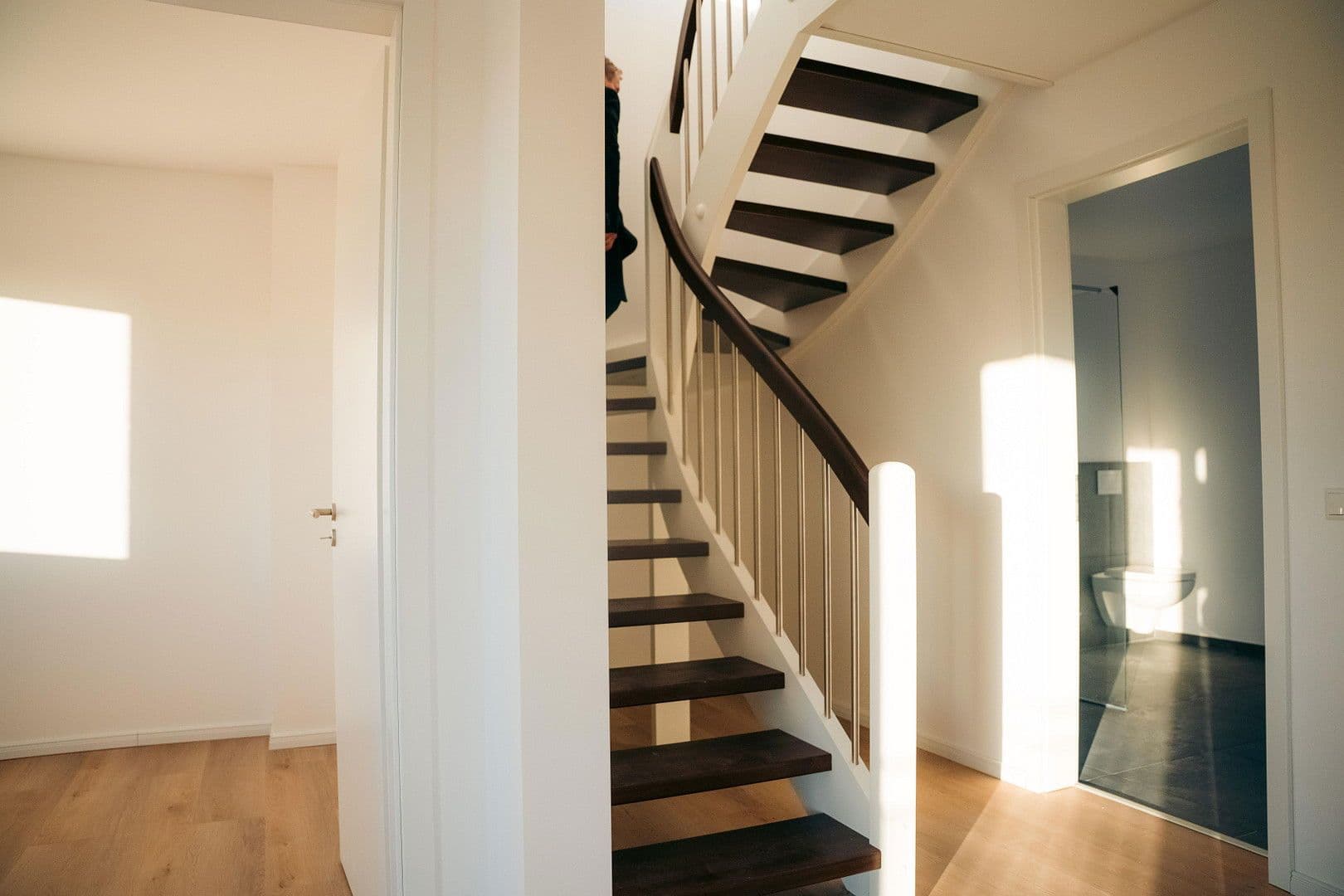 Pronájem bytu 3+kk 93 m², Hackländerstr. 5, Osnabrück, Dolní Sasko Pronájem bytu 3+kk 93 m², Hackländerstr. 5, Osnabrück, Dolní Sasko