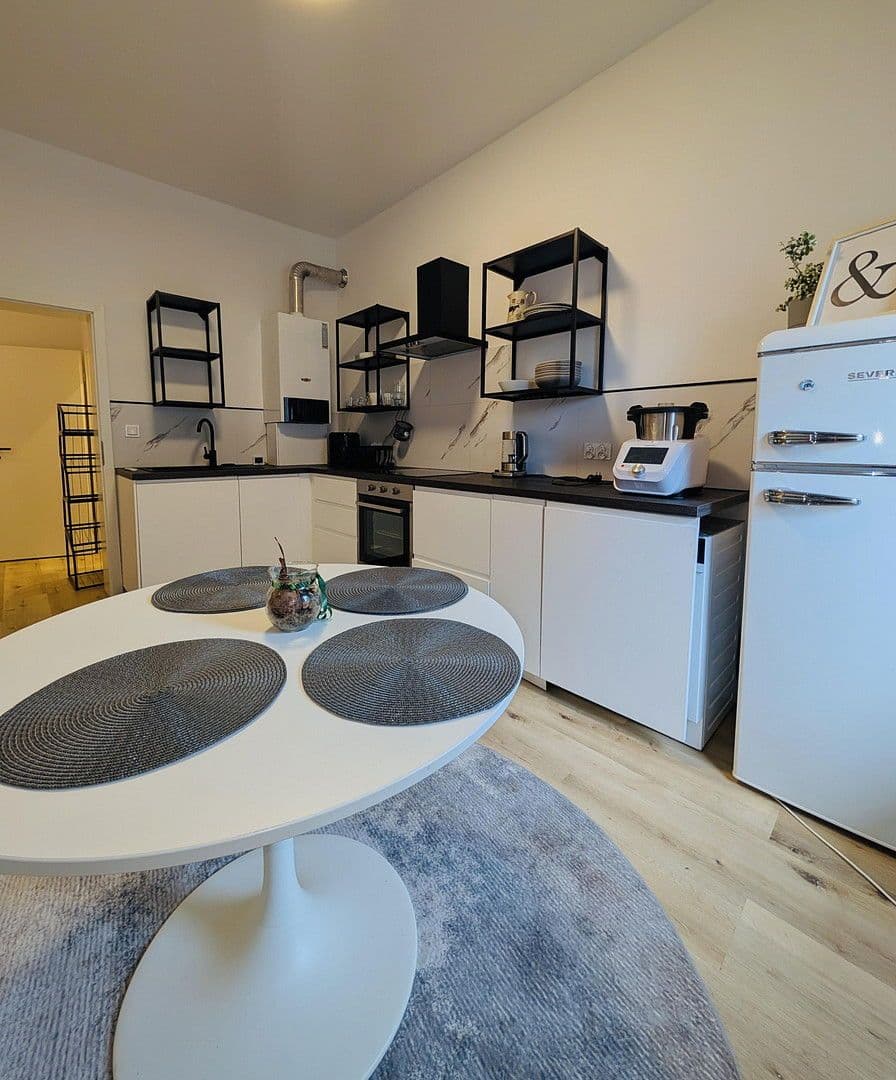 Pronájem bytu 2+1 41 m², Friederikastraße, Bochum, Severní Porýní-Vestfálsko Pronájem bytu 2+1 41 m², Friederikastraße, Bochum, Severní Porýní-Vestfálsko