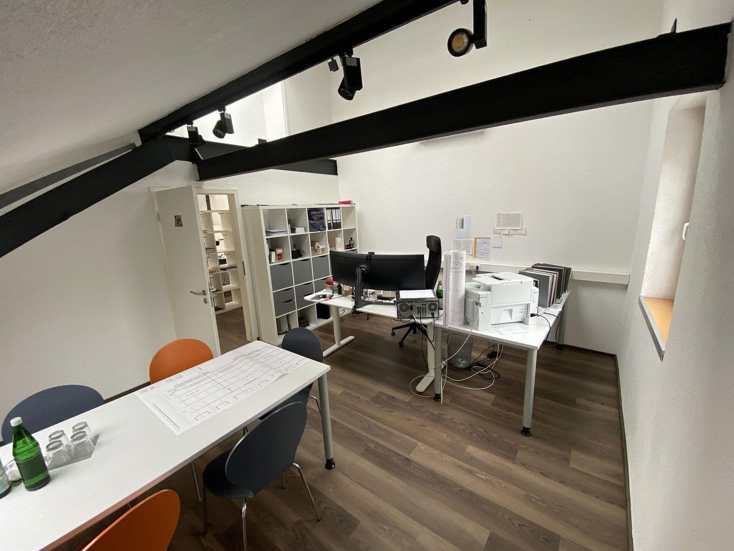 Pronájem nebytového prostoru 5.000 m², Auffeld, 33, Tönisvorst, Severní Porýní-Vestfálsko Pronájem nebytového prostoru 5.000 m², Auffeld, 33, Tönisvorst, Severní Porýní-Vestfálsko