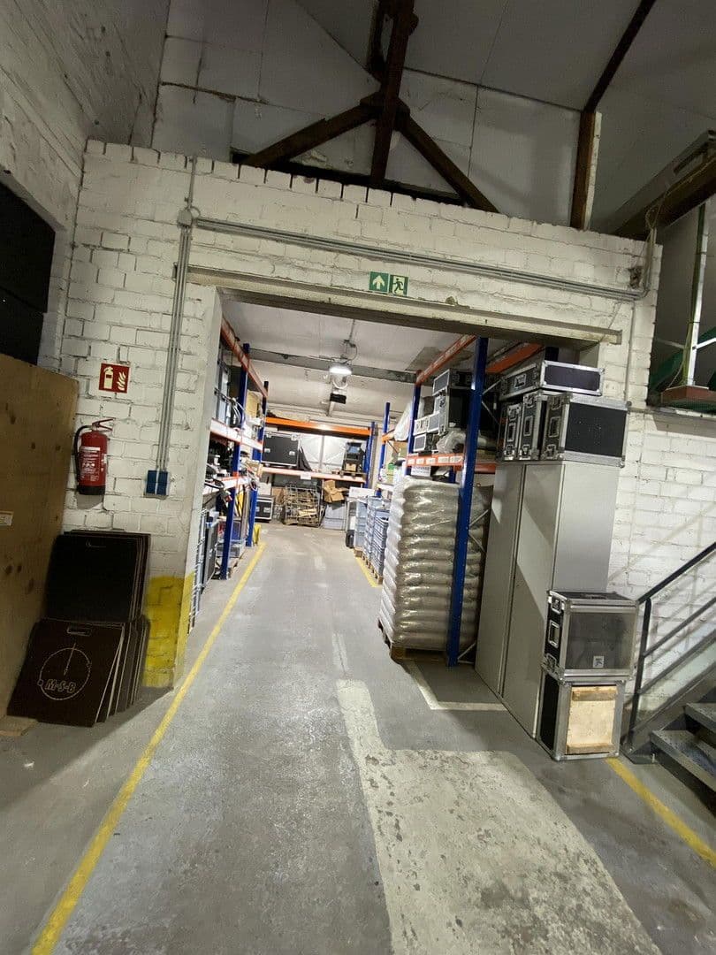 Pronájem nebytového prostoru 5.000 m², Auffeld, 33, Tönisvorst, Severní Porýní-Vestfálsko Pronájem nebytového prostoru 5.000 m², Auffeld, 33, Tönisvorst, Severní Porýní-Vestfálsko