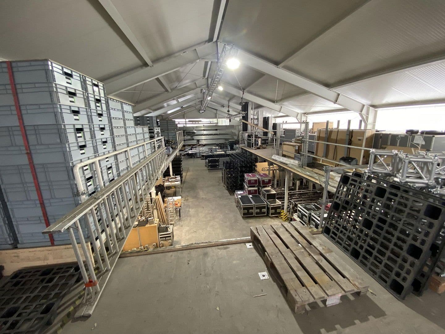 Pronájem nebytového prostoru 5.000 m², Auffeld, 33, Tönisvorst, Severní Porýní-Vestfálsko Pronájem nebytového prostoru 5.000 m², Auffeld, 33, Tönisvorst, Severní Porýní-Vestfálsko