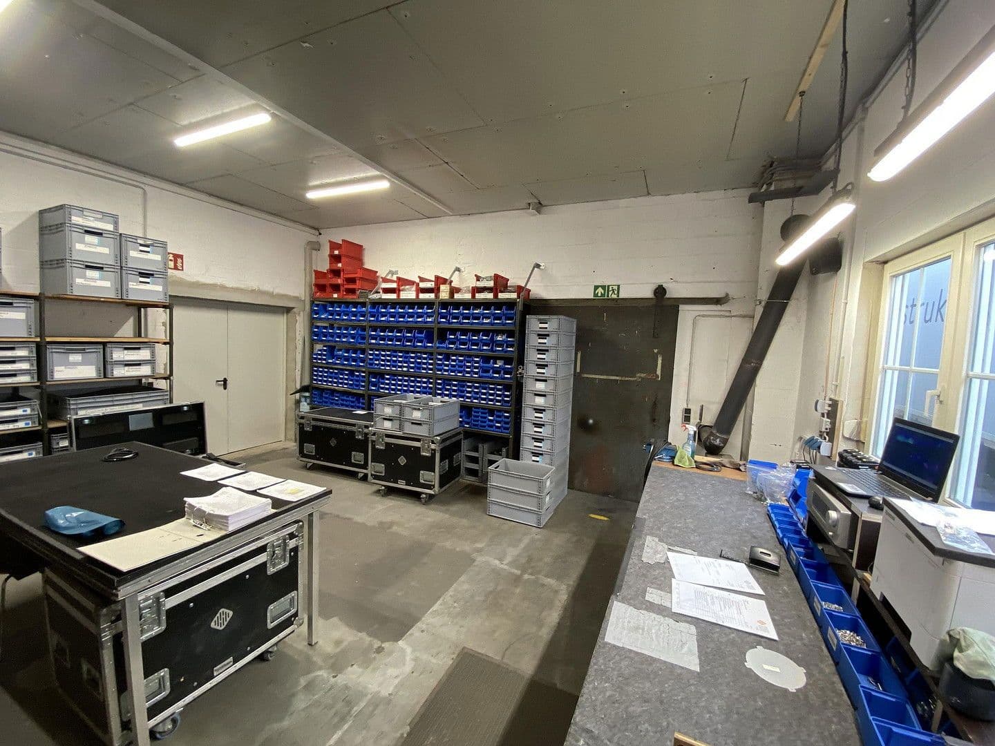 Pronájem nebytového prostoru 5.000 m², Auffeld, 33, Tönisvorst, Severní Porýní-Vestfálsko Pronájem nebytového prostoru 5.000 m², Auffeld, 33, Tönisvorst, Severní Porýní-Vestfálsko