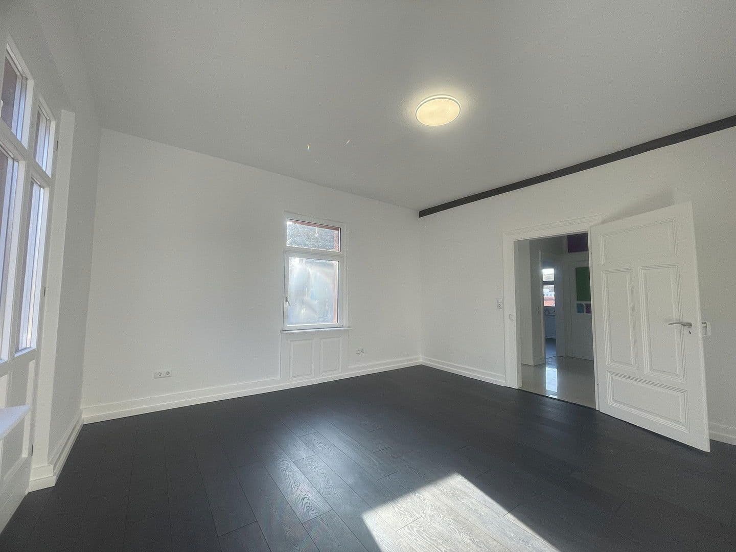 Prodej domu 172 m², pozemek 404 m², Müllheim im Markgräflerland, Bádensko-Württembersko Prodej domu 172 m², pozemek 404 m², Müllheim im Markgräflerland, Bádensko-Württembersko