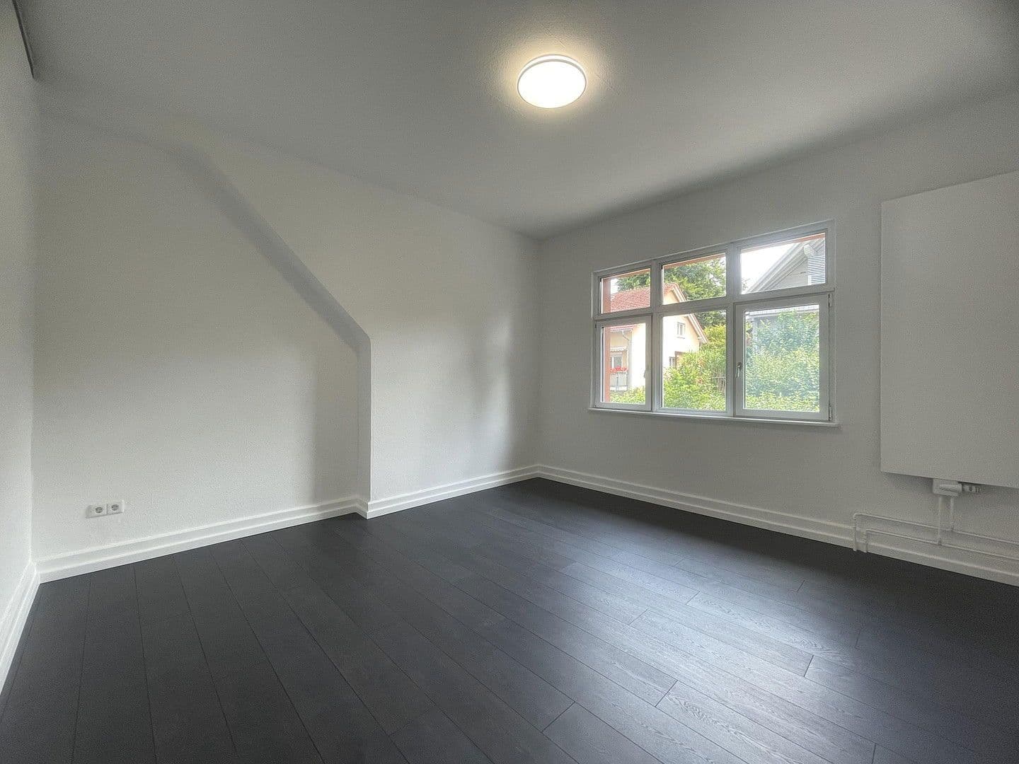 Prodej domu 172 m², pozemek 404 m², Müllheim im Markgräflerland, Bádensko-Württembersko Prodej domu 172 m², pozemek 404 m², Müllheim im Markgräflerland, Bádensko-Württembersko