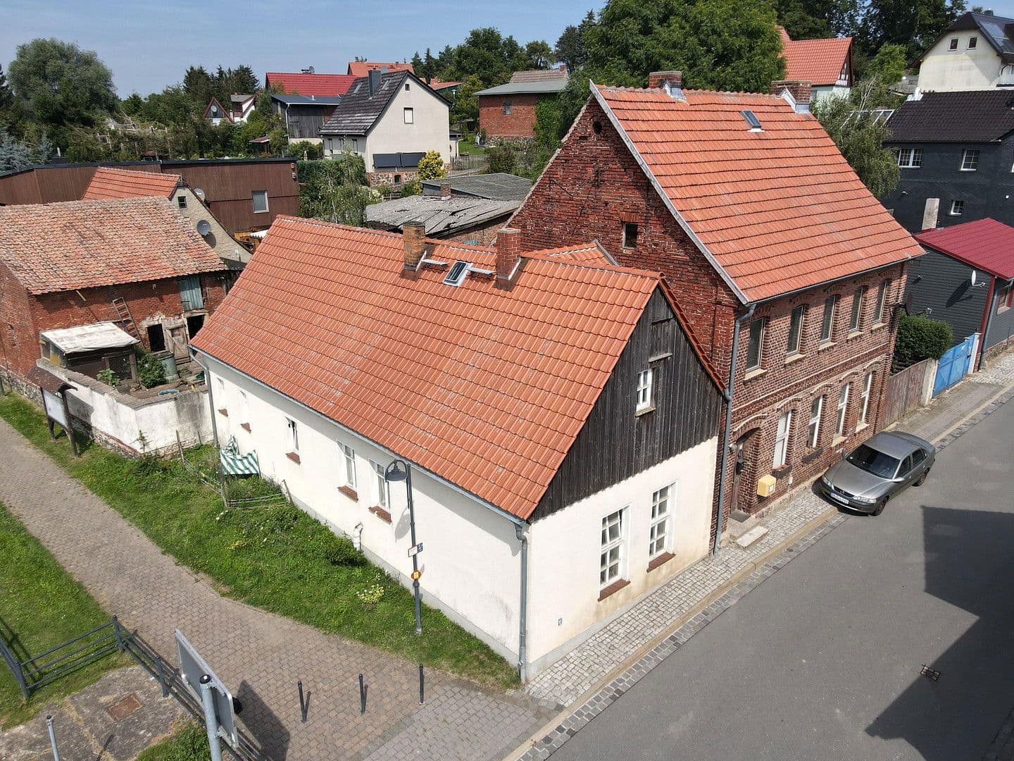 Prodej domu 2.656 m², pozemek 7.428 m², Pegau, Sasko Prodej domu 2.656 m², pozemek 7.428 m², Pegau, Sasko