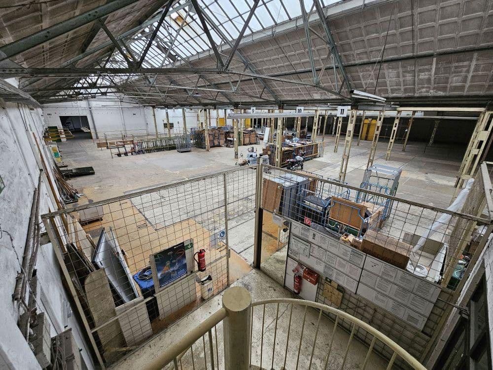 Pronájem nebytového prostoru 8.000 m², Solingen, Severní Porýní-Vestfálsko Pronájem nebytového prostoru 8.000 m², Solingen, Severní Porýní-Vestfálsko