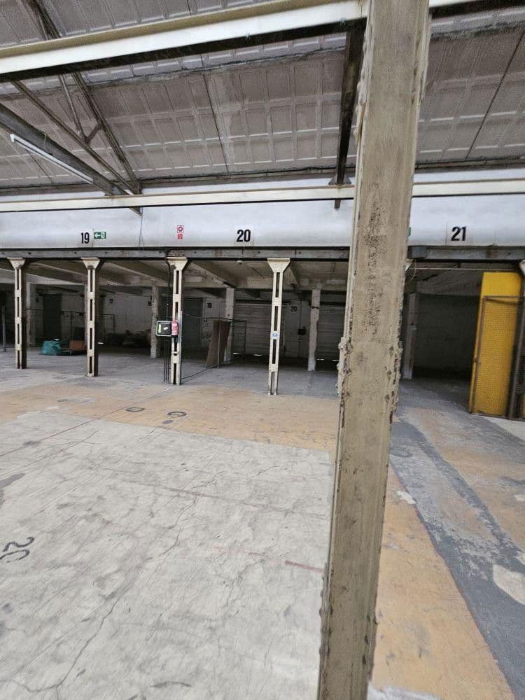 Pronájem nebytového prostoru 8.000 m², Solingen, Severní Porýní-Vestfálsko Pronájem nebytového prostoru 8.000 m², Solingen, Severní Porýní-Vestfálsko