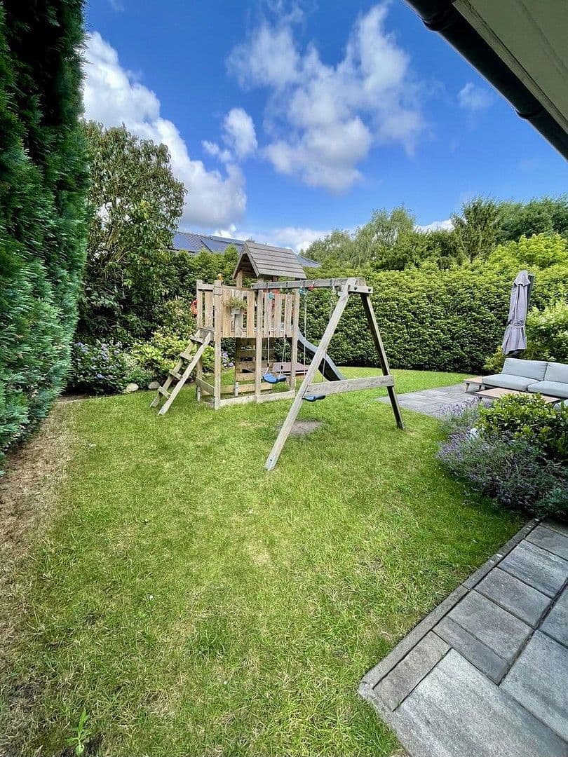 Prodej domu 135 m², pozemek 400 m², Ritterhude, Dolní Sasko Prodej domu 135 m², pozemek 400 m², Ritterhude, Dolní Sasko