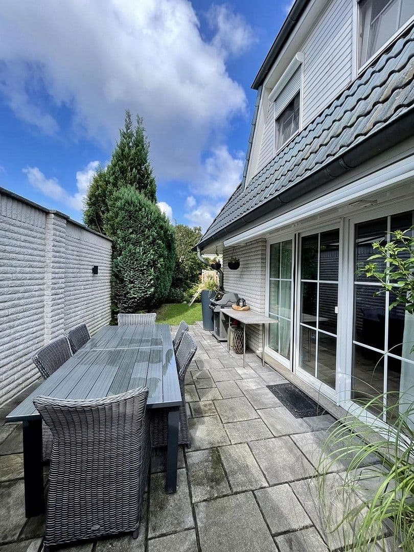 Prodej domu 135 m², pozemek 400 m², Ritterhude, Dolní Sasko Prodej domu 135 m², pozemek 400 m², Ritterhude, Dolní Sasko