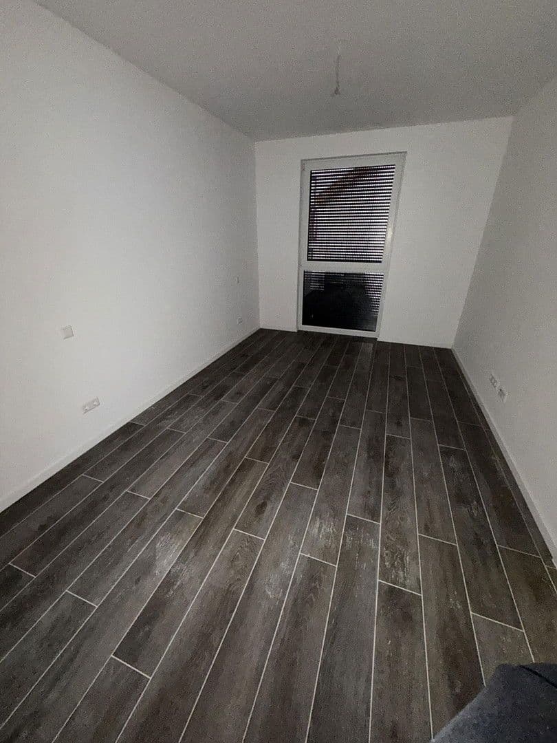 Pronájem bytu 2+1 70 m², Niefern-Öschelbronn, Bádensko-Württembersko Pronájem bytu 2+1 70 m², Niefern-Öschelbronn, Bádensko-Württembersko