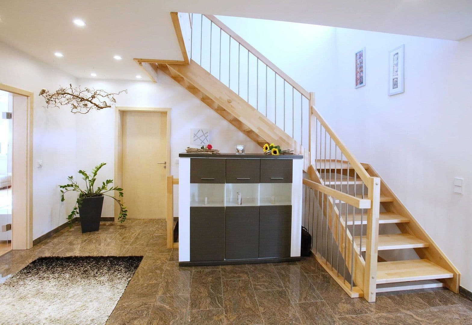 Prodej domu 195 m², pozemek 811 m², Geisenfeld, Bavorsko Prodej domu 195 m², pozemek 811 m², Geisenfeld, Bavorsko