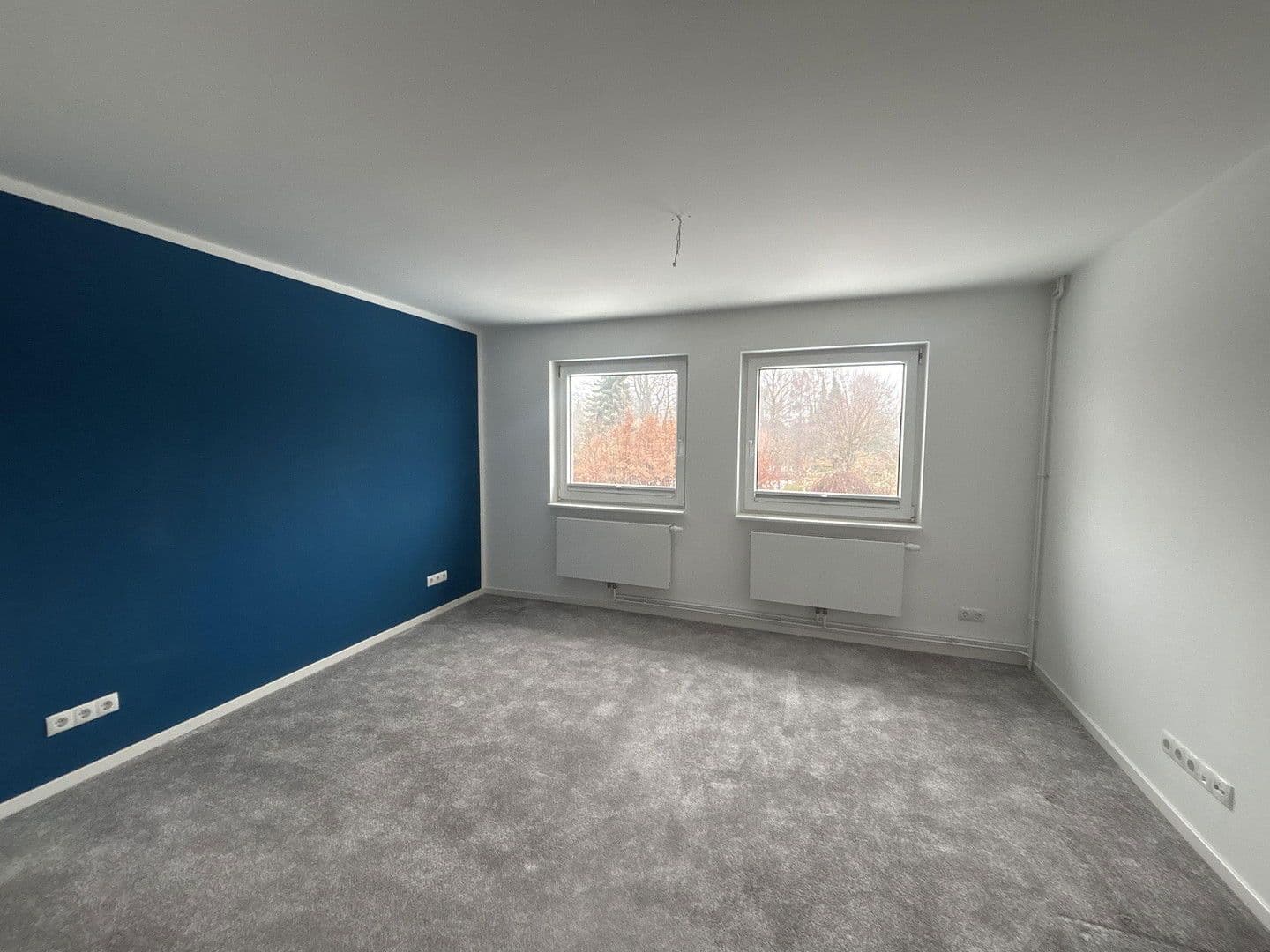 Pronájem domu 87 m², pozemek 150 m², Neumünster, Šlesvicko-Holštýnsko Pronájem domu 87 m², pozemek 150 m², Neumünster, Šlesvicko-Holštýnsko