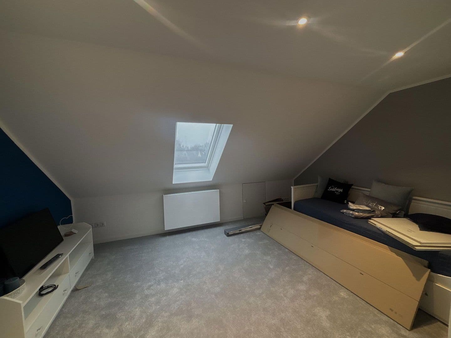 Pronájem domu 87 m², pozemek 150 m², Neumünster, Šlesvicko-Holštýnsko Pronájem domu 87 m², pozemek 150 m², Neumünster, Šlesvicko-Holštýnsko