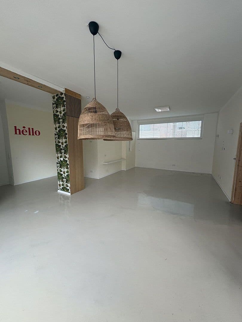 Prodej domu 186 m², pozemek 164 m², Viersen, Severní Porýní-Vestfálsko Prodej domu 186 m², pozemek 164 m², Viersen, Severní Porýní-Vestfálsko