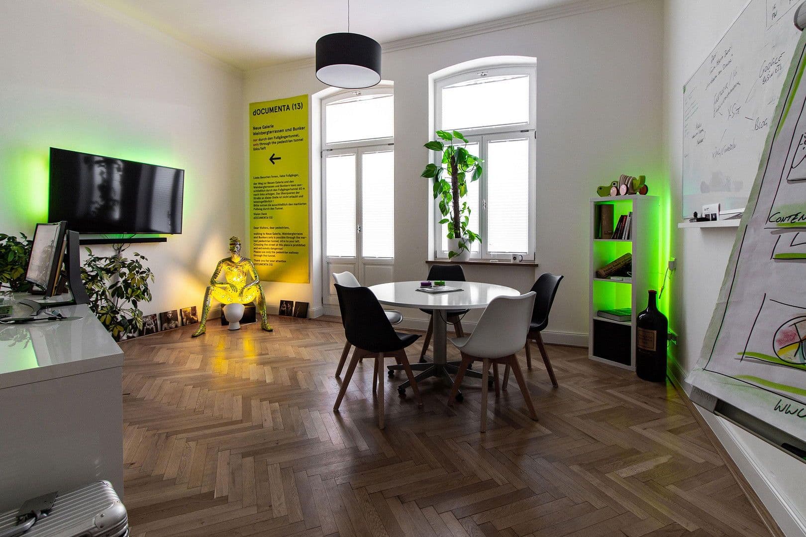 Pronájem bytu 6+1 160 m², Wilhelmshöher Allee 320, Kassel, Hessen Pronájem bytu 6+1 160 m², Wilhelmshöher Allee 320, Kassel, Hessen