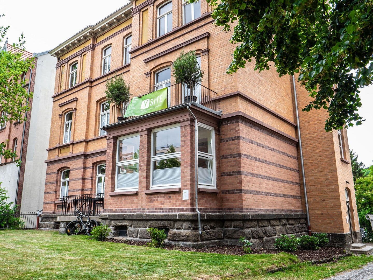 Pronájem bytu 6+1 160 m², Wilhelmshöher Allee 320, Kassel, Hessen Pronájem bytu 6+1 160 m², Wilhelmshöher Allee 320, Kassel, Hessen