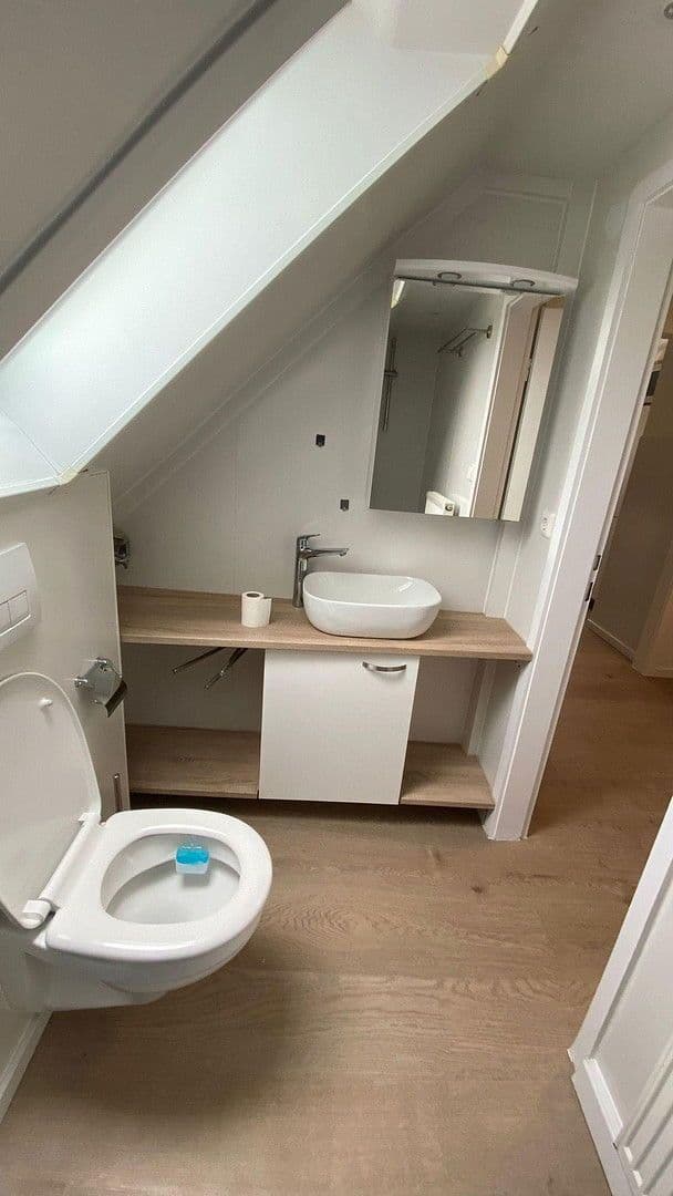 Pronájem bytu 2+kk 50 m², STUTTGART, Bádensko-Württembersko Pronájem bytu 2+kk 50 m², STUTTGART, Bádensko-Württembersko