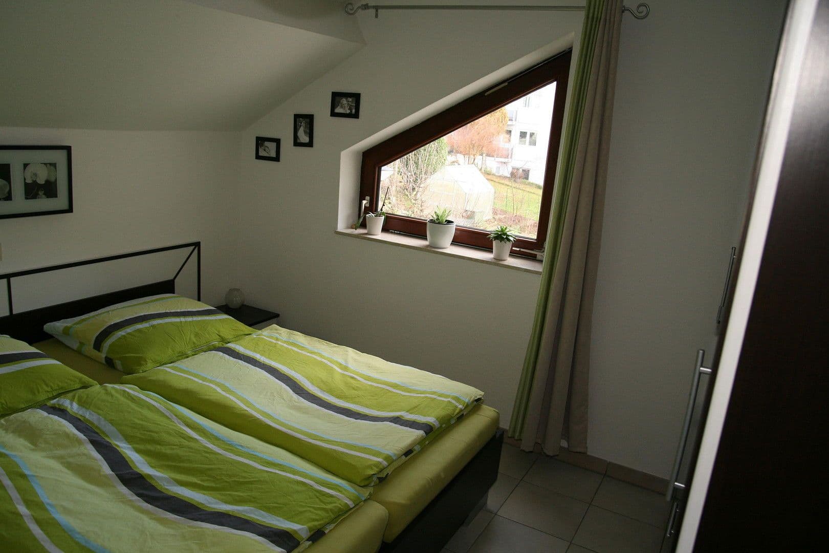 Pronájem bytu 2+kk 70 m², Am Waldweg 20, Pforzheim, Bádensko-Württembersko Pronájem bytu 2+kk 70 m², Am Waldweg 20, Pforzheim, Bádensko-Württembersko