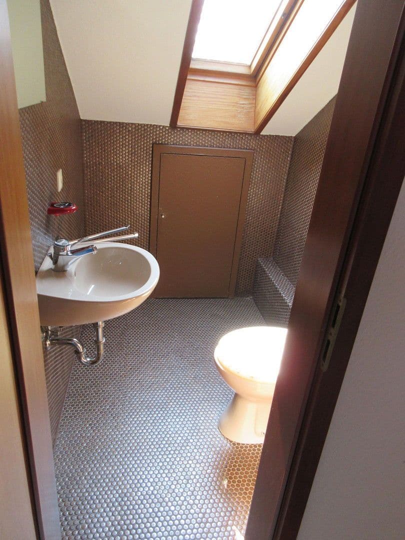 Pronájem bytu 2+kk 70 m², Am Waldweg 20, Pforzheim, Bádensko-Württembersko Pronájem bytu 2+kk 70 m², Am Waldweg 20, Pforzheim, Bádensko-Württembersko