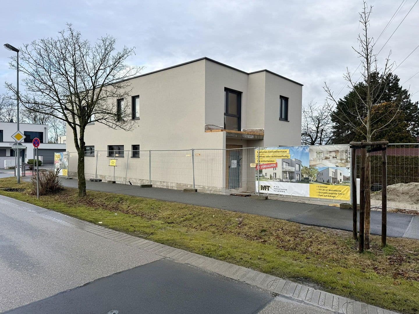 Prodej domu 200 m², pozemek 475 m², In der Gibitzen 28, Wendelstein, Bavorsko Prodej domu 200 m², pozemek 475 m², In der Gibitzen 28, Wendelstein, Bavorsko