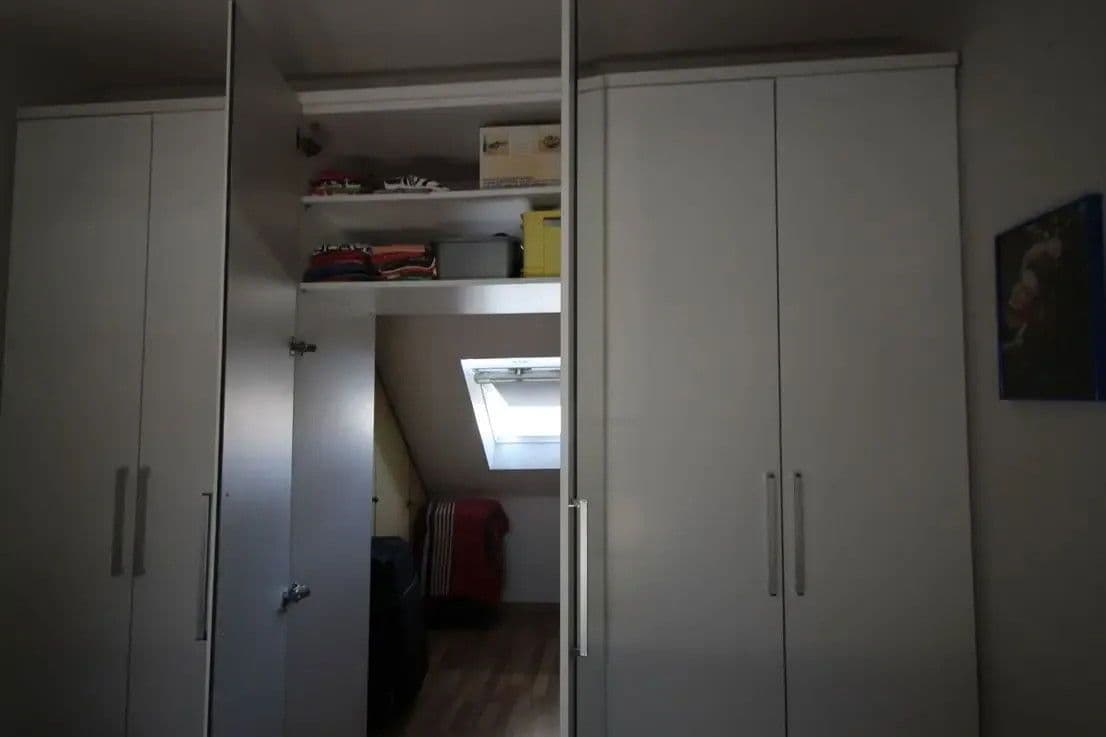 Pronájem bytu 2+kk 90 m², Münsterstr. 86, Düsseldorf, Severní Porýní-Vestfálsko Pronájem bytu 2+kk 90 m², Münsterstr. 86, Düsseldorf, Severní Porýní-Vestfálsko