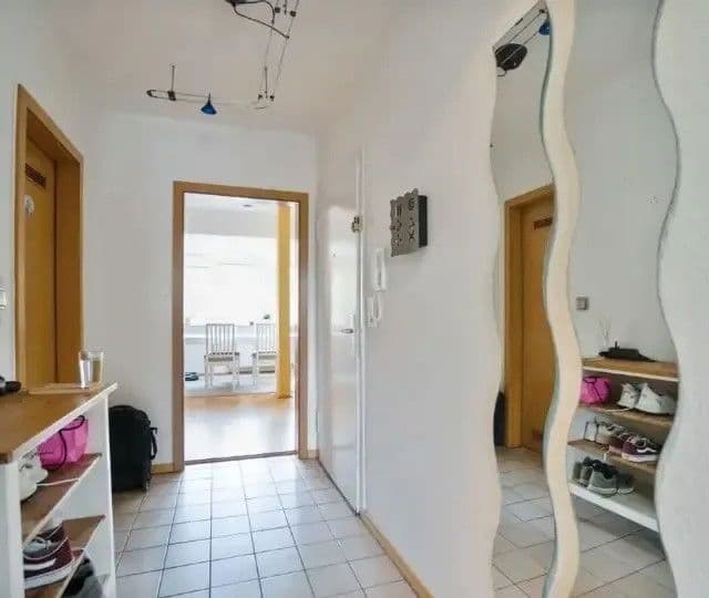 Pronájem bytu 2+kk 90 m², Münsterstr. 86, Düsseldorf, Severní Porýní-Vestfálsko Pronájem bytu 2+kk 90 m², Münsterstr. 86, Düsseldorf, Severní Porýní-Vestfálsko