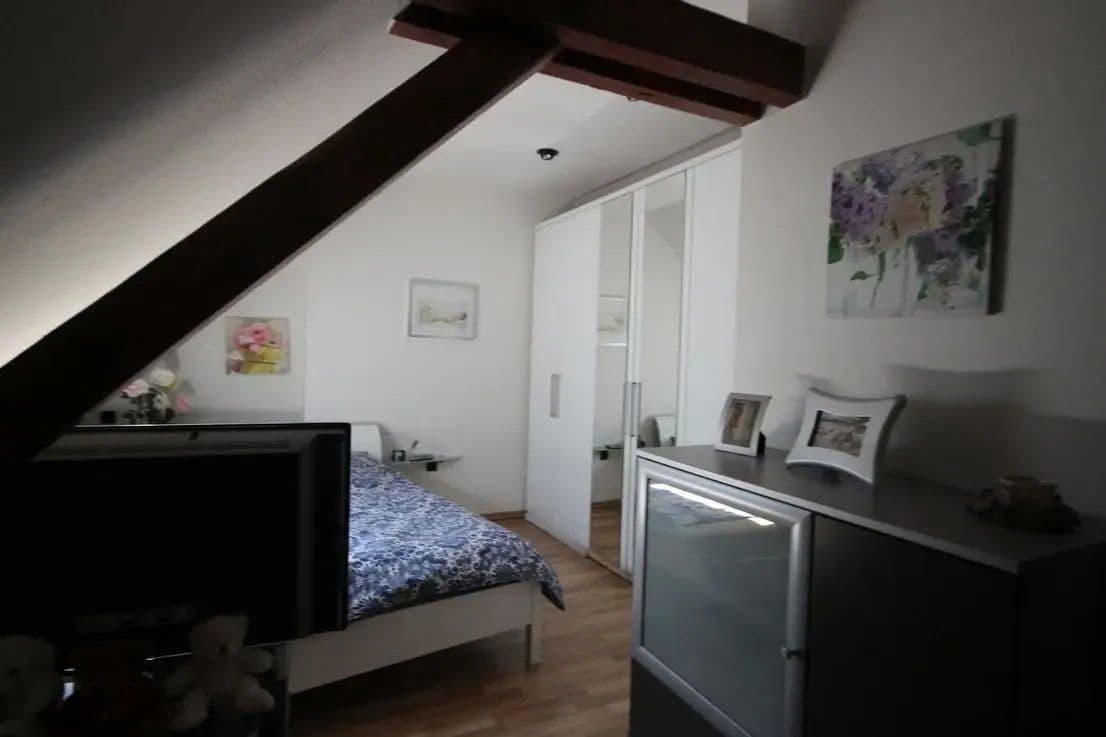 Pronájem bytu 2+kk 90 m², Münsterstr. 86, Düsseldorf, Severní Porýní-Vestfálsko Pronájem bytu 2+kk 90 m², Münsterstr. 86, Düsseldorf, Severní Porýní-Vestfálsko