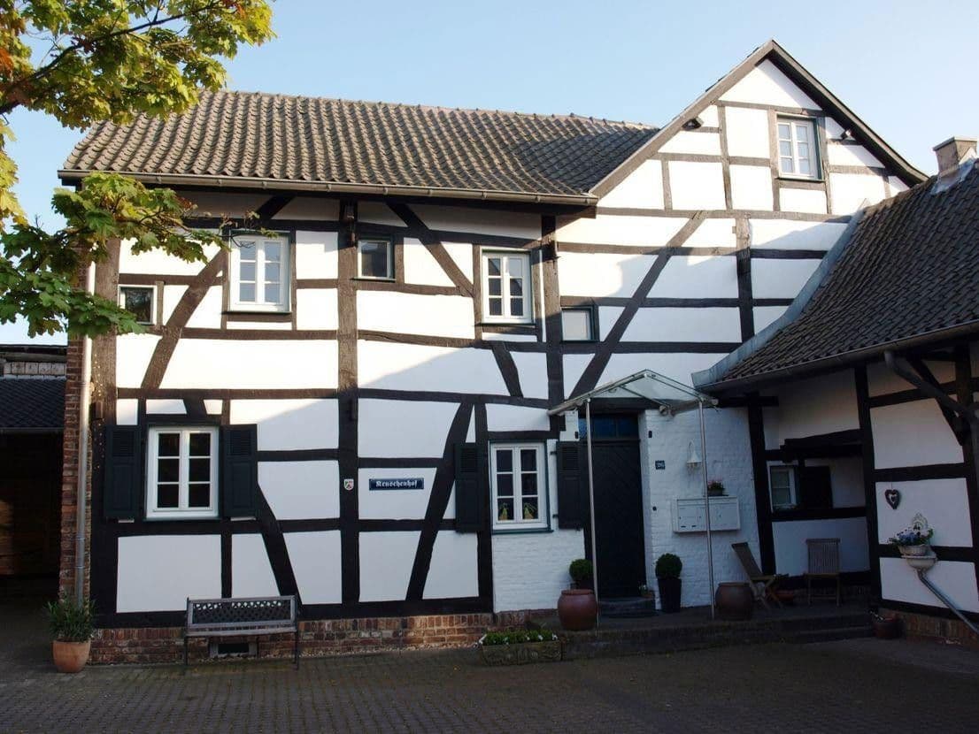 Pronájem kanceláře 175 m², Kerpen, Severní Porýní-Vestfálsko Pronájem kanceláře 175 m², Kerpen, Severní Porýní-Vestfálsko