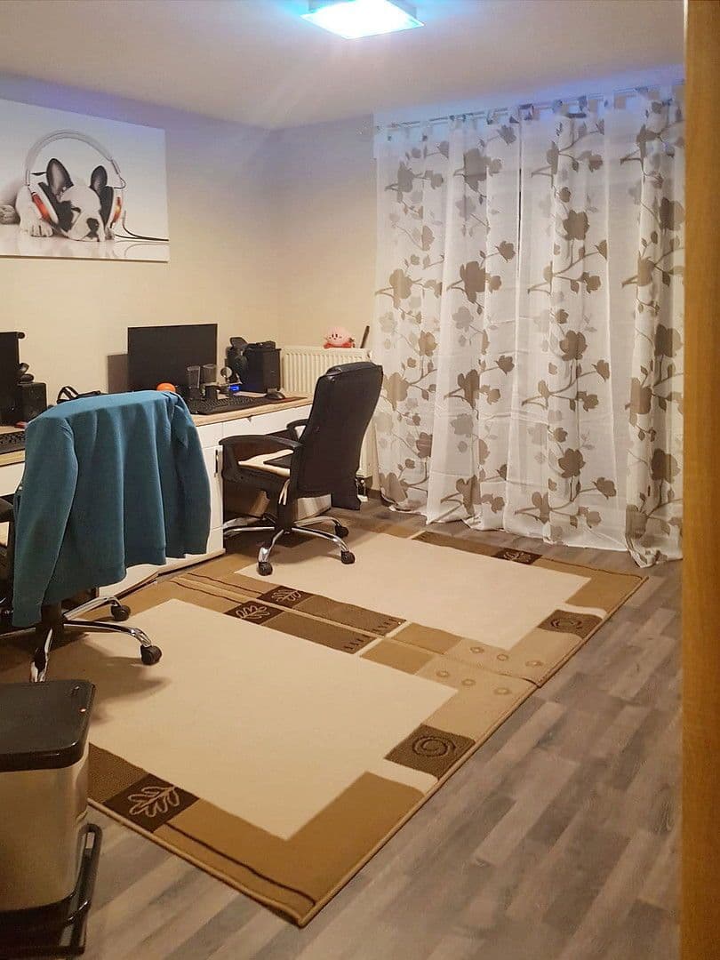 Pronájem bytu 3+1 105 m², Nörvenich, Severní Porýní-Vestfálsko Pronájem bytu 3+1 105 m², Nörvenich, Severní Porýní-Vestfálsko