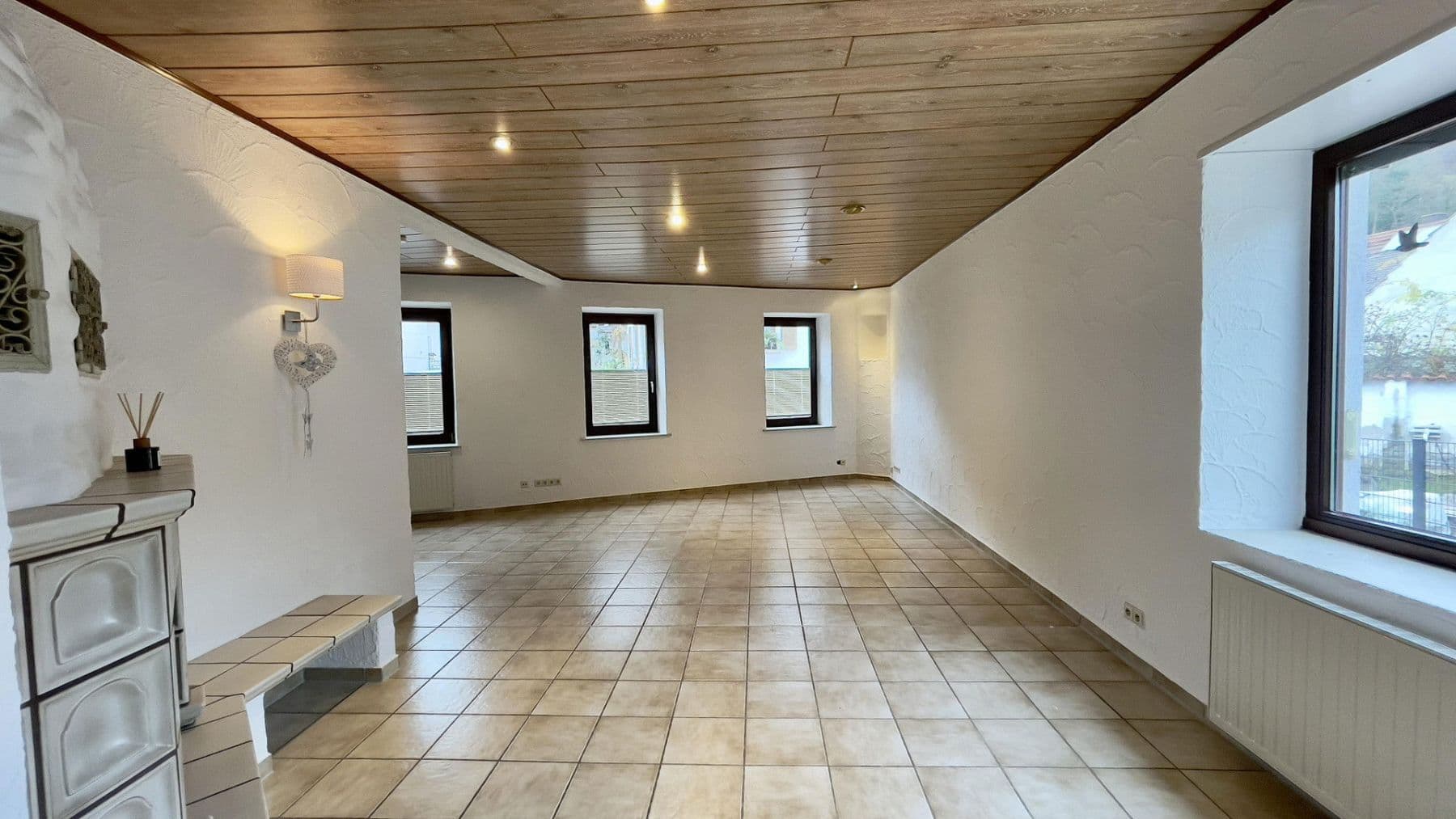 Pronájem domu 170 m², pozemek 190 m², Bad Dürkheim, Porýní-Falc Pronájem domu 170 m², pozemek 190 m², Bad Dürkheim, Porýní-Falc