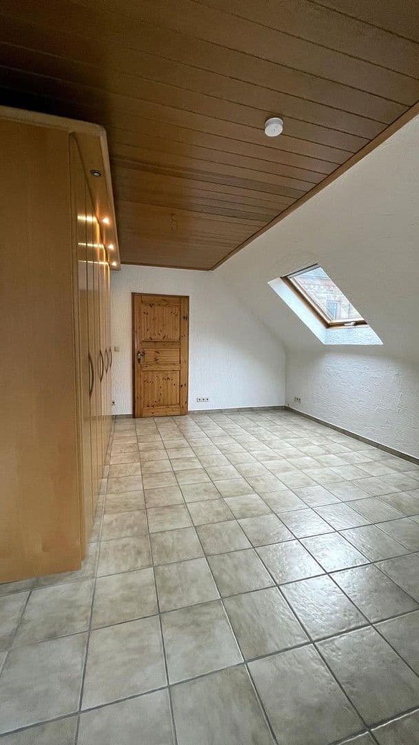 Pronájem domu 170 m², pozemek 190 m², Bad Dürkheim, Porýní-Falc Pronájem domu 170 m², pozemek 190 m², Bad Dürkheim, Porýní-Falc