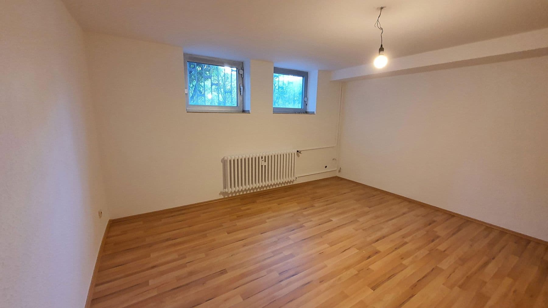 Pronájem bytu 4+kk 130 m², Duisburg, Severní Porýní-Vestfálsko Pronájem bytu 4+kk 130 m², Duisburg, Severní Porýní-Vestfálsko