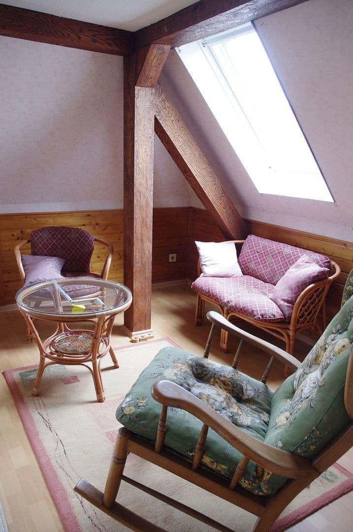 Prodej domu 216 m², pozemek 580 m², Sankt Johanner Straße 49, Saarbrücken, Země Sársko Prodej domu 216 m², pozemek 580 m², Sankt Johanner Straße 49, Saarbrücken, Země Sársko