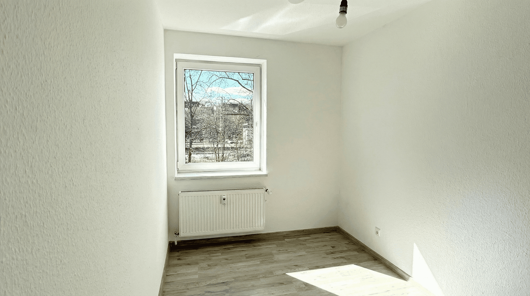 Pronájem bytu 3+1 66 m², Billerbecker Straße 51, Einbeck, Dolní Sasko Pronájem bytu 3+1 66 m², Billerbecker Straße 51, Einbeck, Dolní Sasko