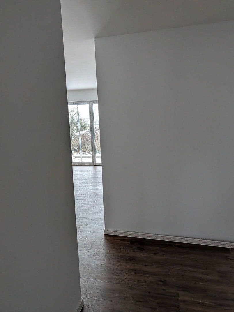Pronájem bytu 3+1 77 m², Hamburger Allee 51b, Nauen, Braniborsko Pronájem bytu 3+1 77 m², Hamburger Allee 51b, Nauen, Braniborsko