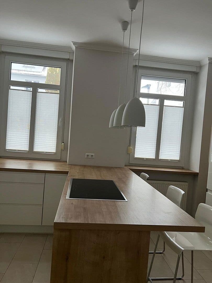 Pronájem bytu 5+kk 150 m², Wupperstr. 101, Solingen, Severní Porýní-Vestfálsko Pronájem bytu 5+kk 150 m², Wupperstr. 101, Solingen, Severní Porýní-Vestfálsko