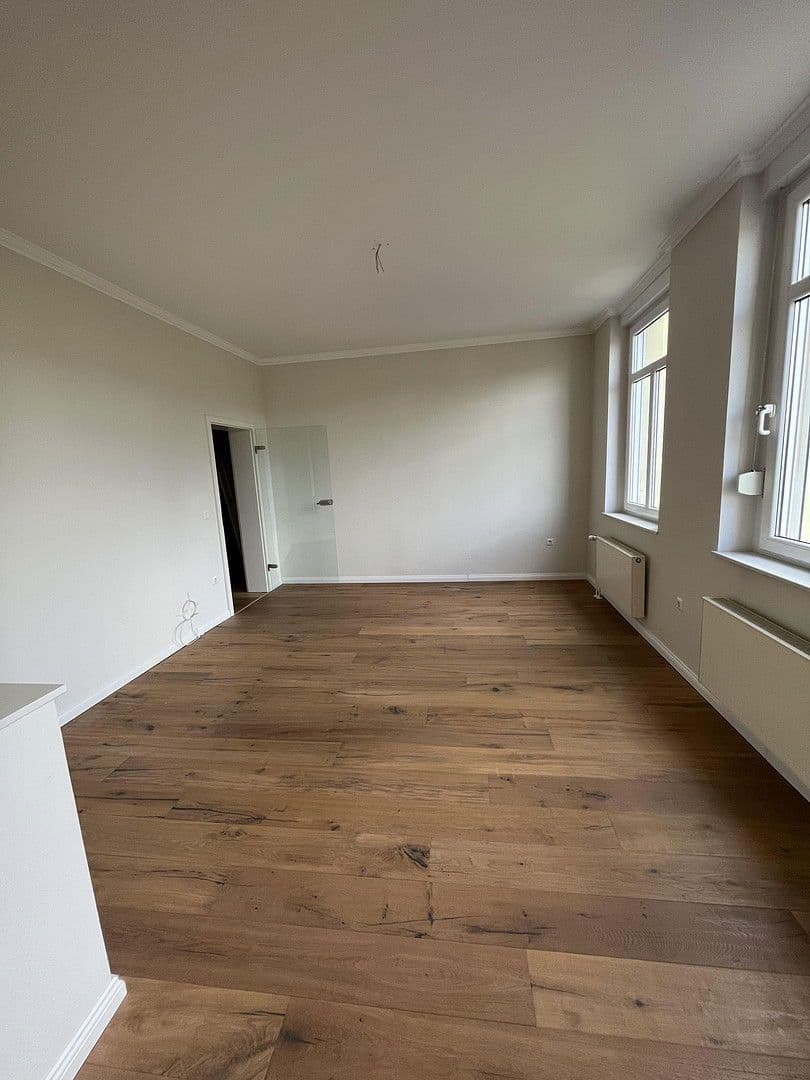 Pronájem bytu 5+kk 150 m², Wupperstr. 101, Solingen, Severní Porýní-Vestfálsko Pronájem bytu 5+kk 150 m², Wupperstr. 101, Solingen, Severní Porýní-Vestfálsko