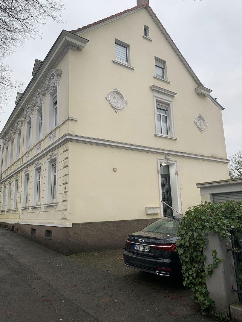 Pronájem bytu 5+kk 150 m², Wupperstr. 101, Solingen, Severní Porýní-Vestfálsko Pronájem bytu 5+kk 150 m², Wupperstr. 101, Solingen, Severní Porýní-Vestfálsko