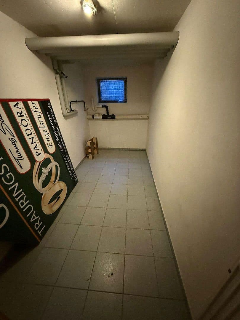 Pronájem bytu 3+1 90 m², Schwabstraße 6, Sigmaringen, Bádensko-Württembersko Pronájem bytu 3+1 90 m², Schwabstraße 6, Sigmaringen, Bádensko-Württembersko