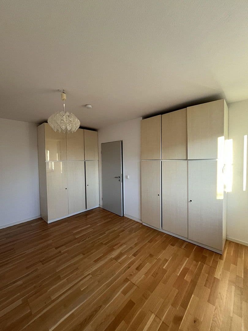 Prodej bytu 6+1 165 m², Münchener Straße 113, Ingolstadt, Bavorsko Prodej bytu 6+1 165 m², Münchener Straße 113, Ingolstadt, Bavorsko