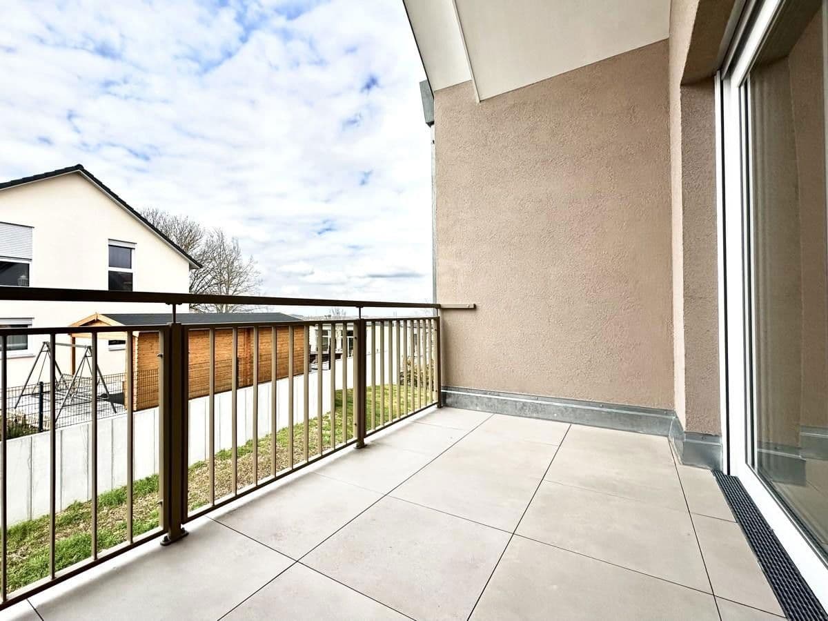 Pronájem bytu 4+1 126 m², Hauptstraße 34, Kieselbronn, Bádensko-Württembersko Pronájem bytu 4+1 126 m², Hauptstraße 34, Kieselbronn, Bádensko-Württembersko