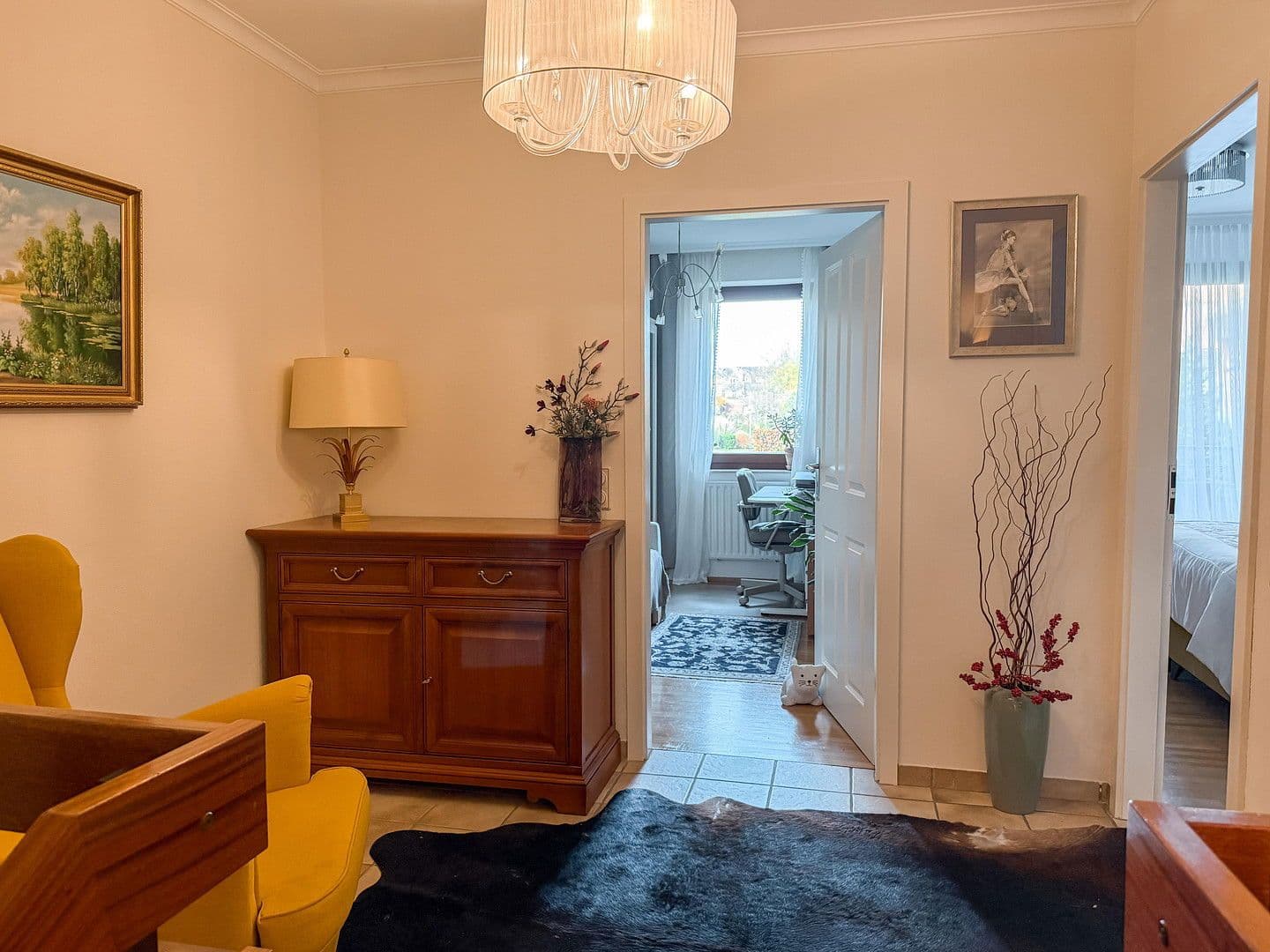 Prodej bytu 3+kk 117 m², Düsseldorf, Severní Porýní-Vestfálsko Prodej bytu 3+kk 117 m², Düsseldorf, Severní Porýní-Vestfálsko