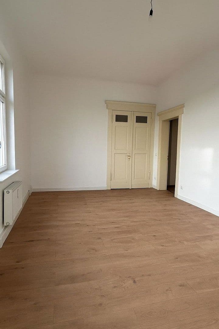 Pronájem bytu 5+1 150 m², Paracelsusstraße 2c, Halle (Saale), Sasko-Anhaltsko Pronájem bytu 5+1 150 m², Paracelsusstraße 2c, Halle (Saale), Sasko-Anhaltsko