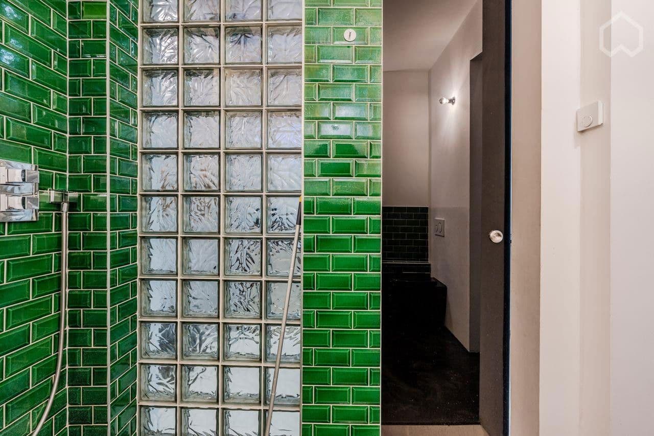 Prodej bytu 2+1 50 m², Strelitzer str. 58, Berlin, Berlín Prodej bytu 2+1 50 m², Strelitzer str. 58, Berlin, Berlín