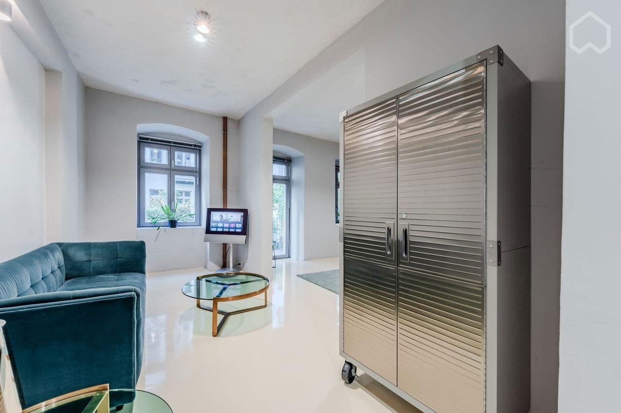 Prodej bytu 2+1 50 m², Strelitzer str. 58, Berlin, Berlín Prodej bytu 2+1 50 m², Strelitzer str. 58, Berlin, Berlín