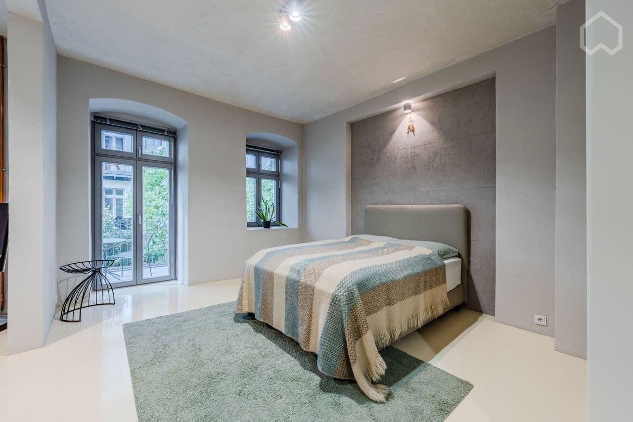 Prodej bytu 2+1 50 m², Strelitzer str. 58, Berlin, Berlín Prodej bytu 2+1 50 m², Strelitzer str. 58, Berlin, Berlín