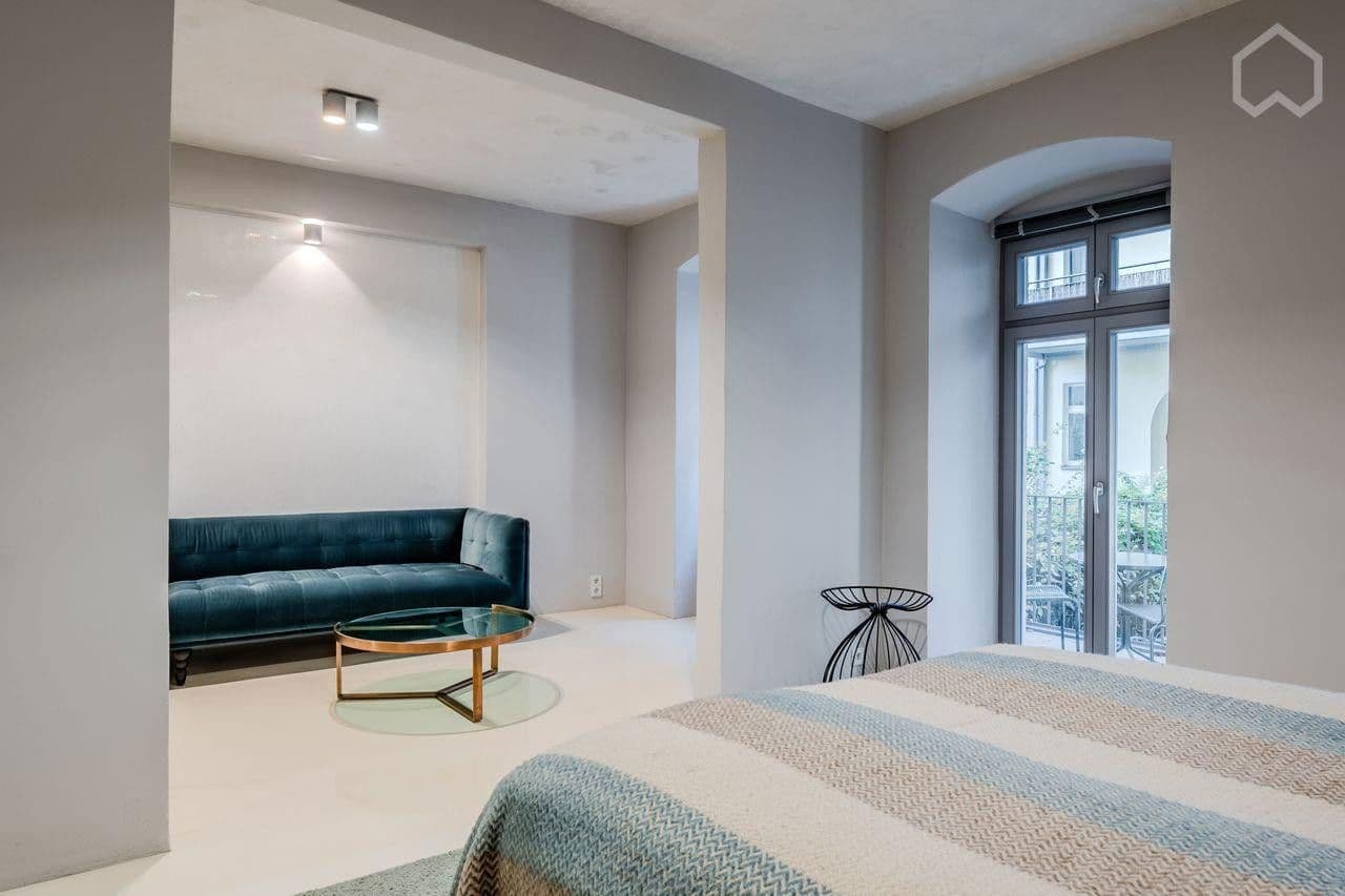 Prodej bytu 2+1 50 m², Strelitzer str. 58, Berlin, Berlín Prodej bytu 2+1 50 m², Strelitzer str. 58, Berlin, Berlín