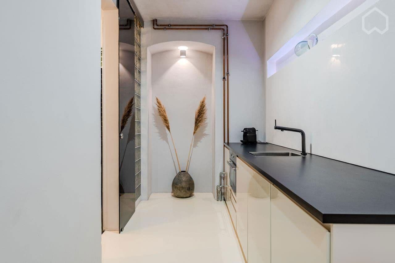 Prodej bytu 2+1 50 m², Strelitzer str. 58, Berlin, Berlín Prodej bytu 2+1 50 m², Strelitzer str. 58, Berlin, Berlín