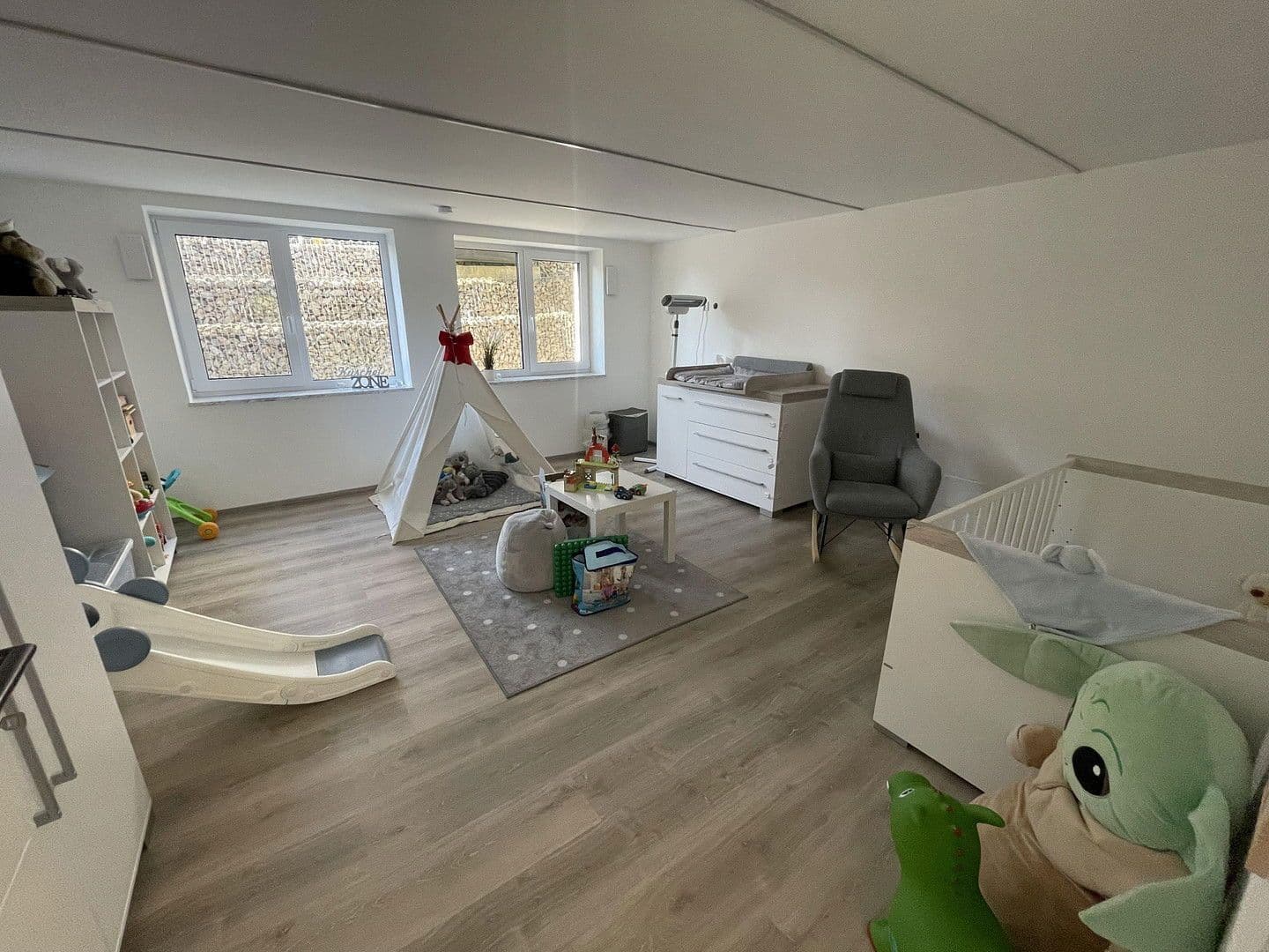 Prodej domu 298 m², pozemek 1.108 m², Windorf, Bavorsko Prodej domu 298 m², pozemek 1.108 m², Windorf, Bavorsko